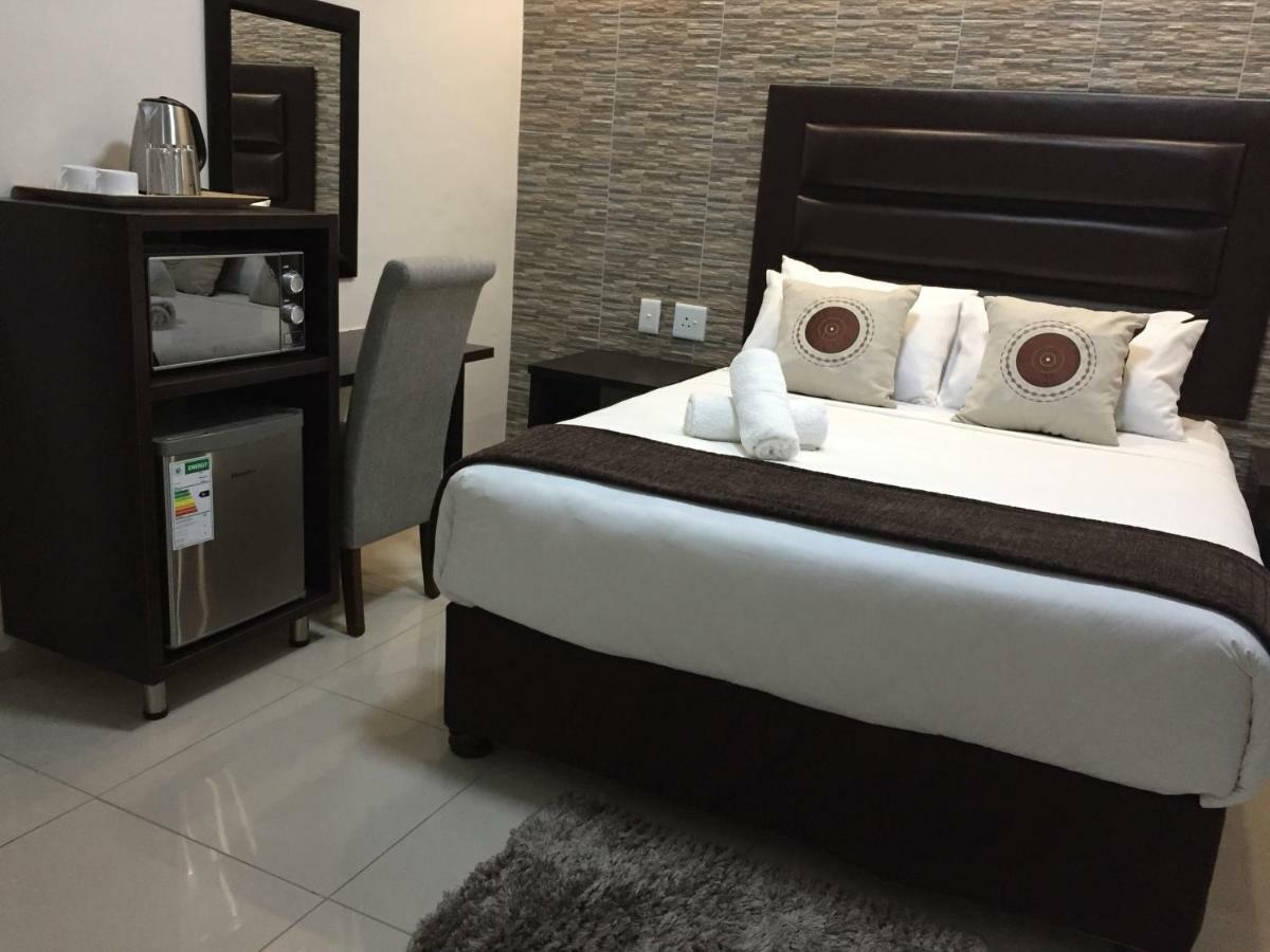Bayside Hotel Empangeni Luaran gambar