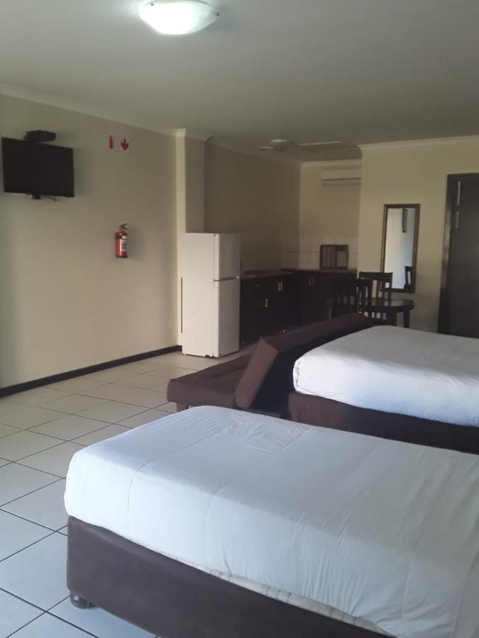 Bayside Hotel Empangeni Luaran gambar