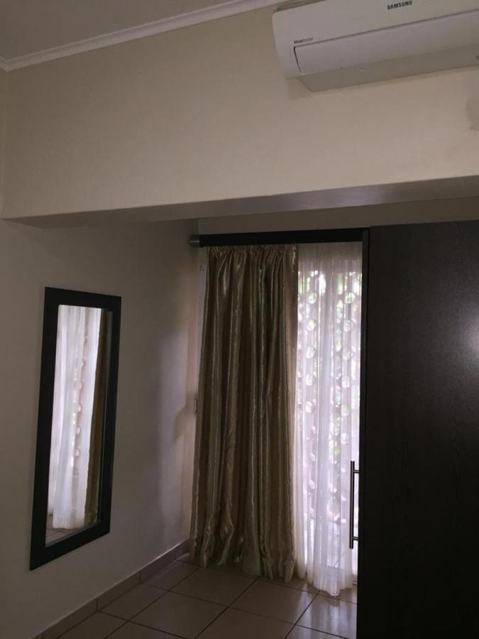 Bayside Hotel Empangeni Luaran gambar