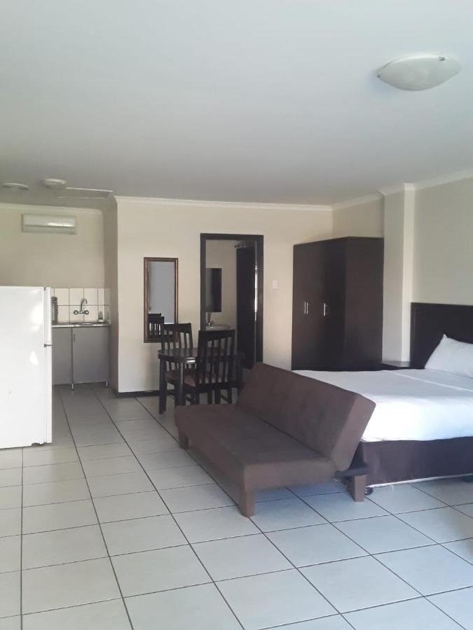 Bayside Hotel Empangeni Luaran gambar