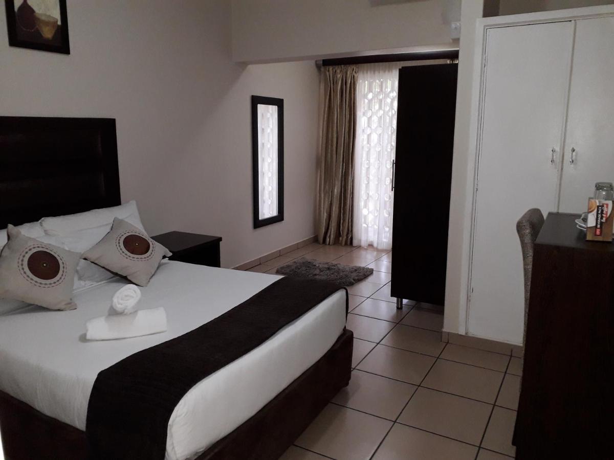 Bayside Hotel Empangeni Luaran gambar
